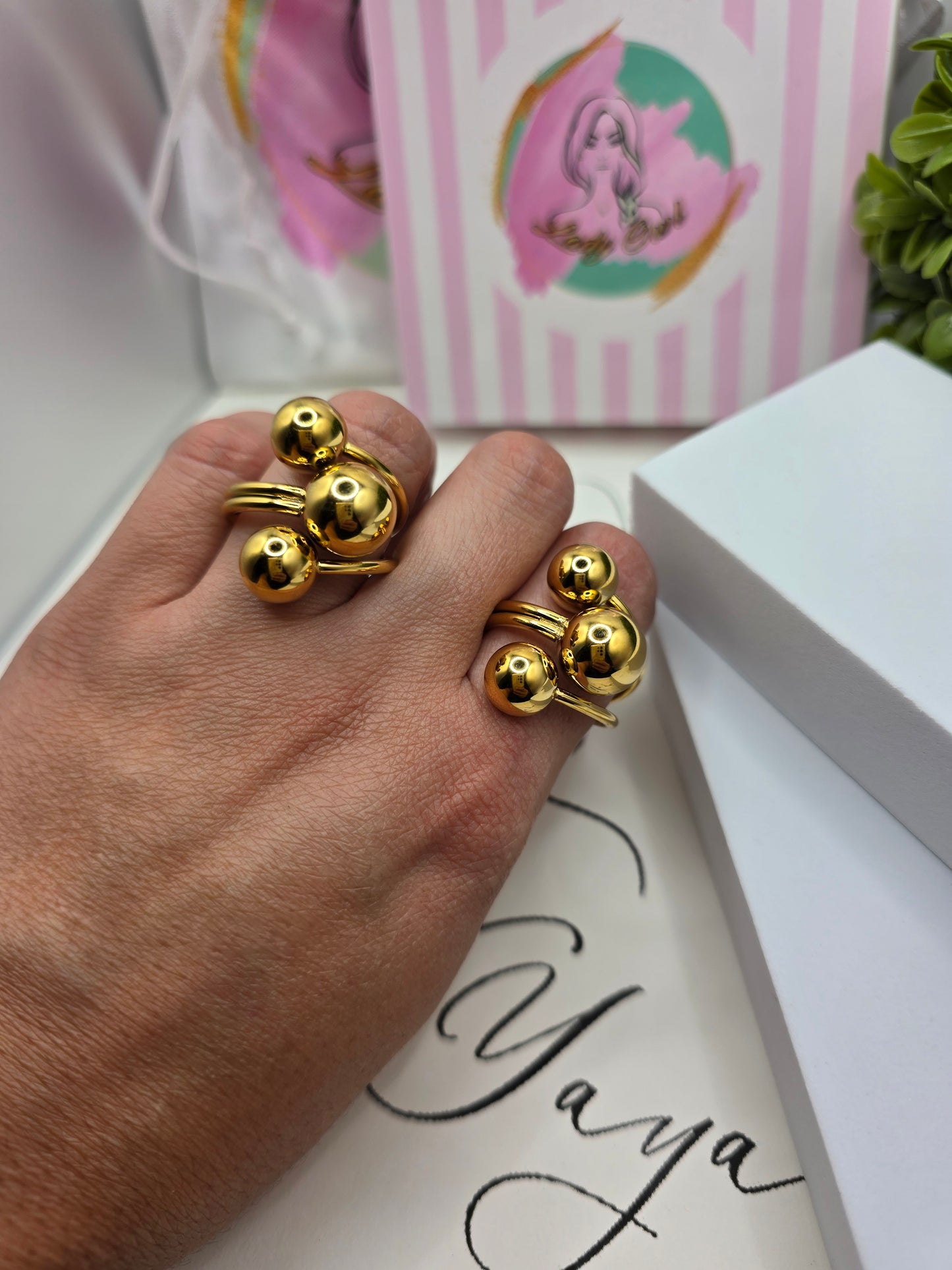 Sphere Ring