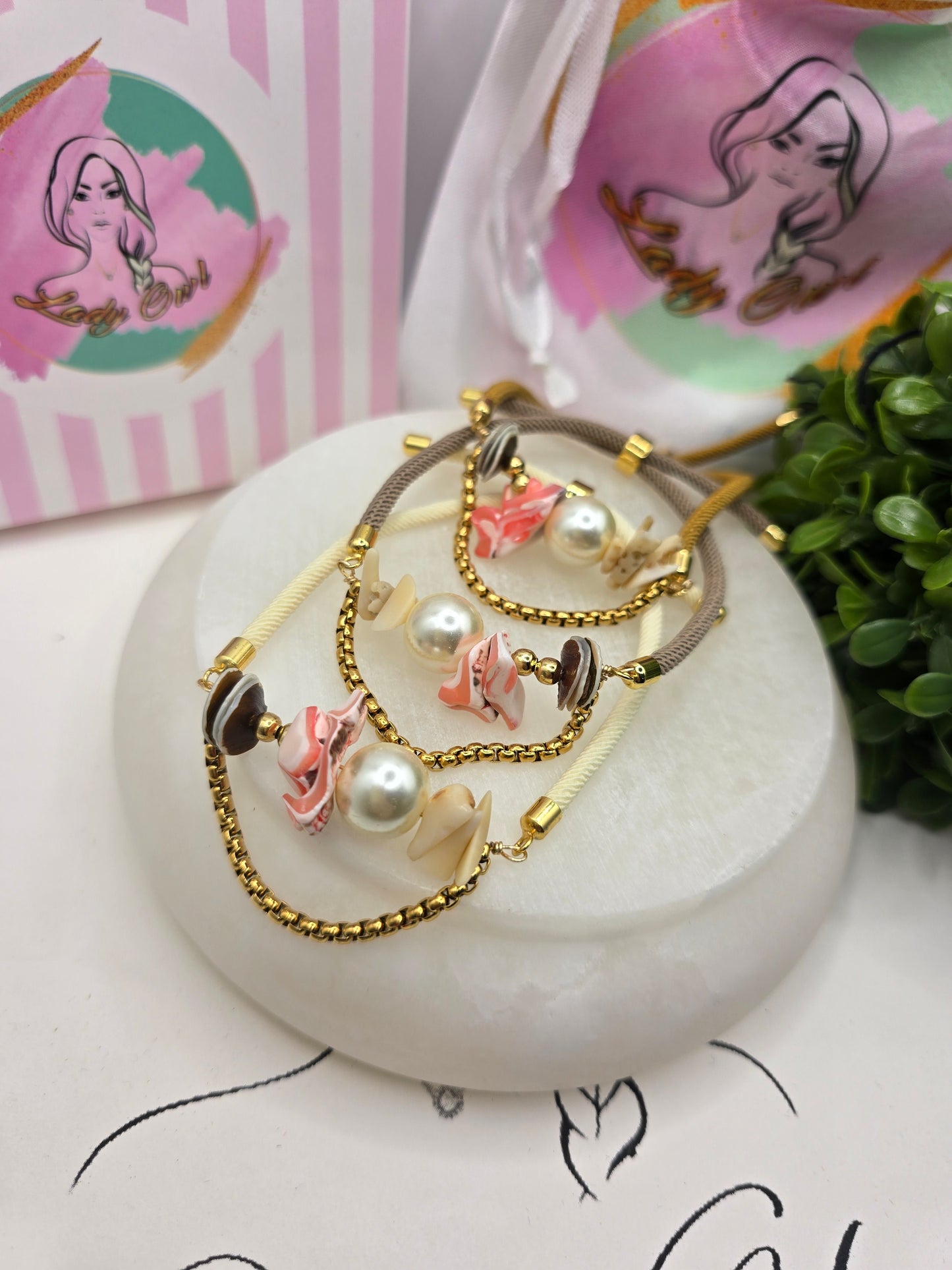 Shelly Bracelet