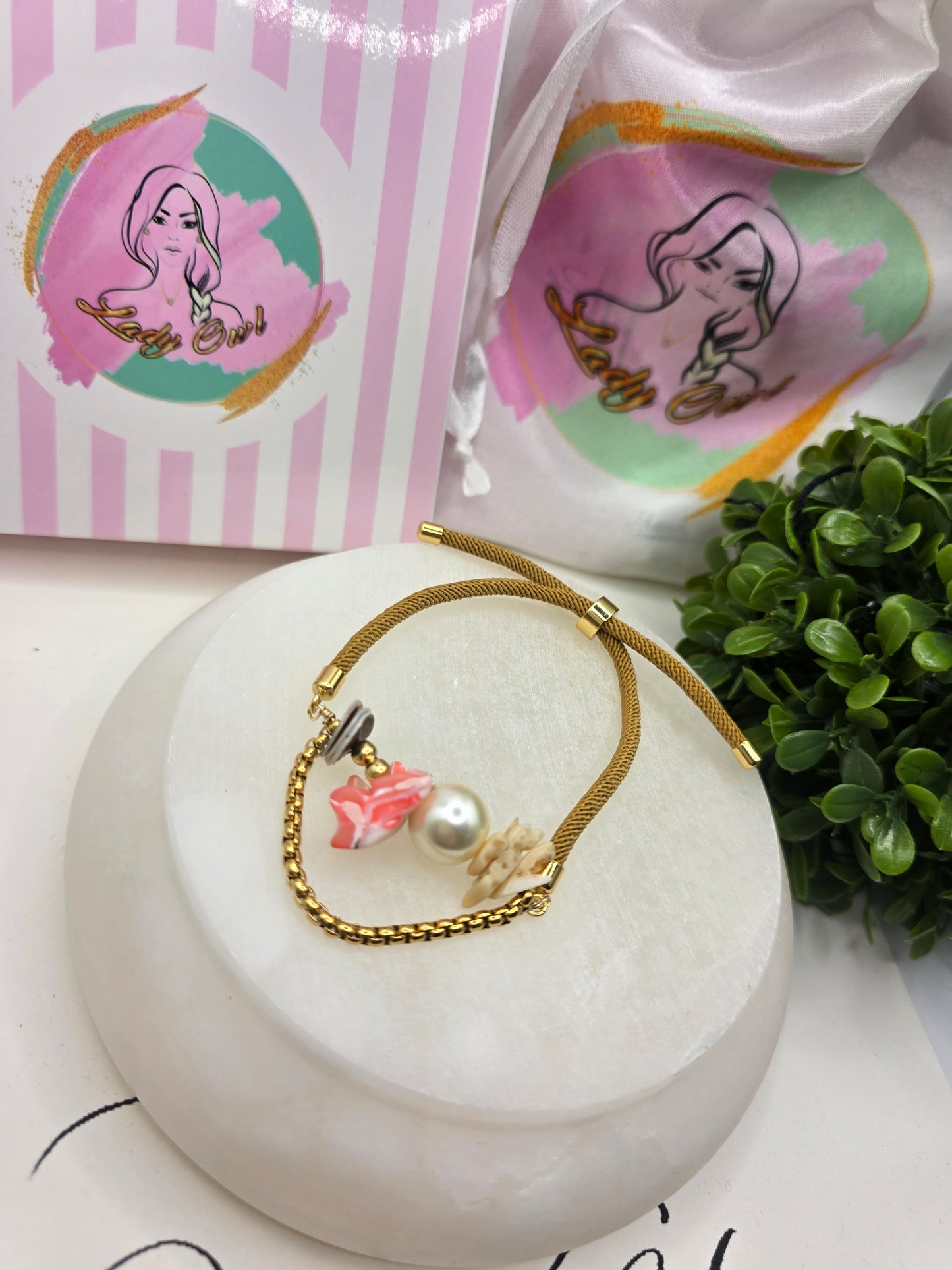 Shelly Bracelet
