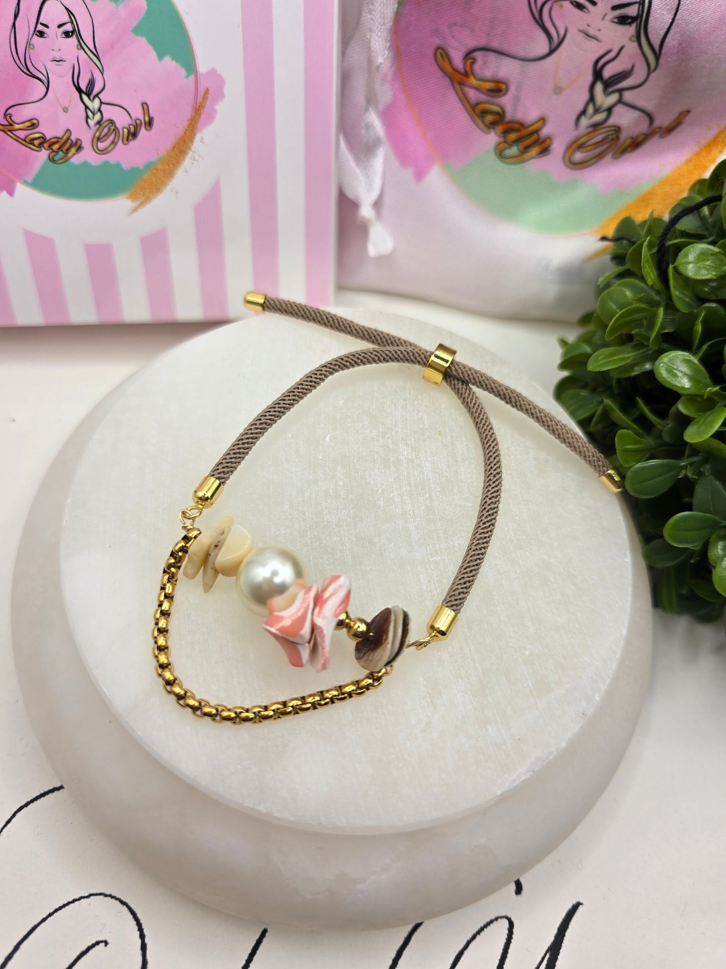 Shelly Bracelet